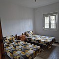 Belle maison de campagne de 3 chambres et 1 salle de bain à Yecla. in Daft on Spain 
