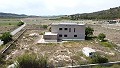 Schitterende, 70% afgewerkte nieuwbouwvilla met 7 slaapkamers en 4 badkamers te koop in Salinas. in Daft on Spain 