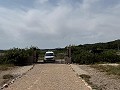 Schitterende, 70% afgewerkte nieuwbouwvilla met 7 slaapkamers en 4 badkamers te koop in Salinas. in Daft on Spain 