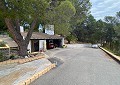Atemberaubende traditionelle Villa mit 5 Schlafzimmern und 2 Bädern in 140.000 m2 Waldgebiet in Sax in Daft on Spain 