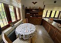 Atemberaubende traditionelle Villa mit 5 Schlafzimmern und 2 Bädern in 140.000 m2 Waldgebiet in Sax in Daft on Spain 