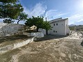 Spacious 230 m² Cave House with Mountain Views Near Pinoso in Daft on Spain 