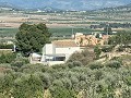 Spacious 230 m² Cave House with Mountain Views Near Pinoso in Daft on Spain 