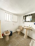 Spacious 230 m² Cave House with Mountain Views Near Pinoso in Daft on Spain 