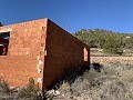 Large plot with an incomplete build in Daft on Spain 