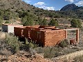 Large plot with an incomplete build in Daft on Spain 