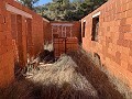 Large plot with an incomplete build in Daft on Spain 
