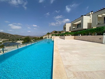 Schöne Villa mit 2 Schlafzimmern und 2 Bädern in Monforte del Cid (Del Llop Golf Resort).