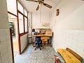 Wonderful Town House with Business Opportunity in Elda in Daft on Spain 