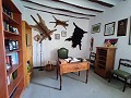 Belle maison de campagne de 6 chambres et 1 salle de bain à Yecla. in Daft on Spain 