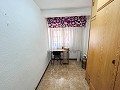 Acogedor Piso con Ascensor de 4 Habitaciones con Balcón en Elda in Daft on Spain 