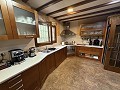 Preciosa villa de 4 dormitorios y 2 baños en una de las zonas más prestigiosas de Elda. in Daft on Spain 