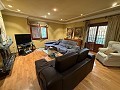 Preciosa villa de 4 dormitorios y 2 baños en una de las zonas más prestigiosas de Elda. in Daft on Spain 
