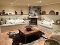 Preciosa villa de 4 dormitorios y 2 baños en una de las zonas más prestigiosas de Elda. in Daft on Spain 