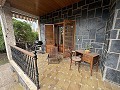 Preciosa villa de 4 dormitorios y 2 baños en una de las zonas más prestigiosas de Elda. in Daft on Spain 