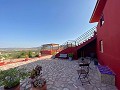 ¡Maravillosa villa de 5 dormitorios y 4 baños en Encebras (Pinoso) con hermosas vistas! in Daft on Spain 