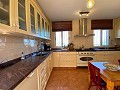 ¡Maravillosa villa de 5 dormitorios y 4 baños en Encebras (Pinoso) con hermosas vistas! in Daft on Spain 