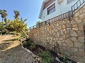 Exklusive Villa mit 4 Schlafzimmern und 3 Bädern in Loma Bada Petrer. in Daft on Spain 