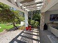 Exklusive Villa mit 4 Schlafzimmern und 3 Bädern in Loma Bada Petrer. in Daft on Spain 