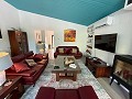 Exklusive Villa mit 4 Schlafzimmern und 3 Bädern in Loma Bada Petrer. in Daft on Spain 