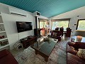 Exklusive Villa mit 4 Schlafzimmern und 3 Bädern in Loma Bada Petrer. in Daft on Spain 