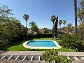 Exklusive Villa mit 4 Schlafzimmern und 3 Bädern in Loma Bada Petrer. in Daft on Spain 