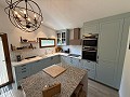 Exklusive Villa mit 4 Schlafzimmern und 3 Bädern in Loma Bada Petrer. in Daft on Spain 