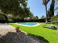 Exklusive Villa mit 4 Schlafzimmern und 3 Bädern in Loma Bada Petrer. in Daft on Spain 