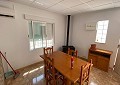 Villa mit 3 Schlafzimmern und 2 Bädern sowie Gästehaus mit 3 Schlafzimmern und 1 Bad in Salinas. in Daft on Spain 