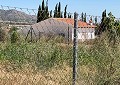 Villa mit 3 Schlafzimmern und 2 Bädern sowie Gästehaus mit 3 Schlafzimmern und 1 Bad in Salinas. in Daft on Spain 