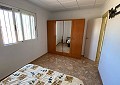 Villa mit 3 Schlafzimmern und 2 Bädern sowie Gästehaus mit 3 Schlafzimmern und 1 Bad in Salinas. in Daft on Spain 