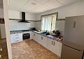 Villa mit 3 Schlafzimmern und 2 Bädern sowie Gästehaus mit 3 Schlafzimmern und 1 Bad in Salinas. in Daft on Spain 