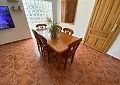 Villa mit 3 Schlafzimmern und 2 Bädern sowie Gästehaus mit 3 Schlafzimmern und 1 Bad in Salinas. in Daft on Spain 