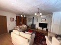 Prachtig landhuis met 5 slaapkamers en 3 badkamers (verdeeld in 2 woningen) in Castalla. in Daft on Spain 