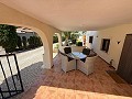 Prachtig landhuis met 5 slaapkamers en 3 badkamers (verdeeld in 2 woningen) in Castalla. in Daft on Spain 