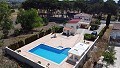 Prachtig landhuis met 5 slaapkamers en 3 badkamers (verdeeld in 2 woningen) in Castalla. in Daft on Spain 