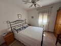 Prachtig landhuis met 5 slaapkamers en 3 badkamers (verdeeld in 2 woningen) in Castalla. in Daft on Spain 