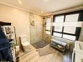 Villa mitoyenne de 4 chambres à Petrer avec piscine privée in Daft on Spain 