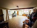 Villa mitoyenne de 4 chambres à Petrer avec piscine privée in Daft on Spain 