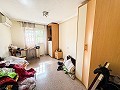 Villa mitoyenne de 4 chambres à Petrer avec piscine privée in Daft on Spain 