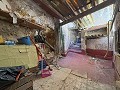 Amazing 4 bedroom 3 bathroom townhouse with castle views in Petrer in Daft on Spain 