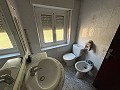 Amazing 4 bedroom 3 bathroom townhouse with castle views in Petrer in Daft on Spain 