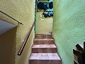 Charmant dorpshuis met drie verdiepingen in Elche de la Sierra in Daft on Spain 