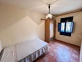 Acogedora Casa de Pueblo de 2 Habitaciones + Garaje en Cañada de la Leña in Daft on Spain 