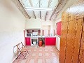 Acogedora Casa de Pueblo de 2 Habitaciones + Garaje en Cañada de la Leña in Daft on Spain 