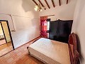 Acogedora Casa de Pueblo de 2 Habitaciones + Garaje en Cañada de la Leña in Daft on Spain 