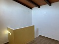 Stadswoning met 3 slaapkamers, terras, garage en tuin in Daft on Spain 