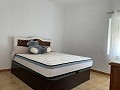 Stadswoning met 3 slaapkamers, terras, garage en tuin in Daft on Spain 