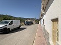 Stadswoning met 3 slaapkamers, terras, garage en tuin in Daft on Spain 