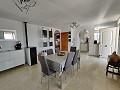 Hervorragende Villa mit 4 Schlafzimmern, Pool und unschlagbarer Aussicht in Fortuna. in Daft on Spain 